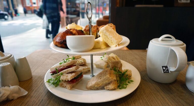 Best Cafes to Visit in London